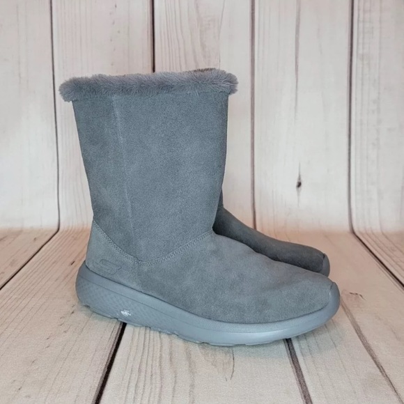 Skechers Gogomat Women's Size 10 Gray Suede Leather Winter Faux Fur Boots - Picture 2 of 11